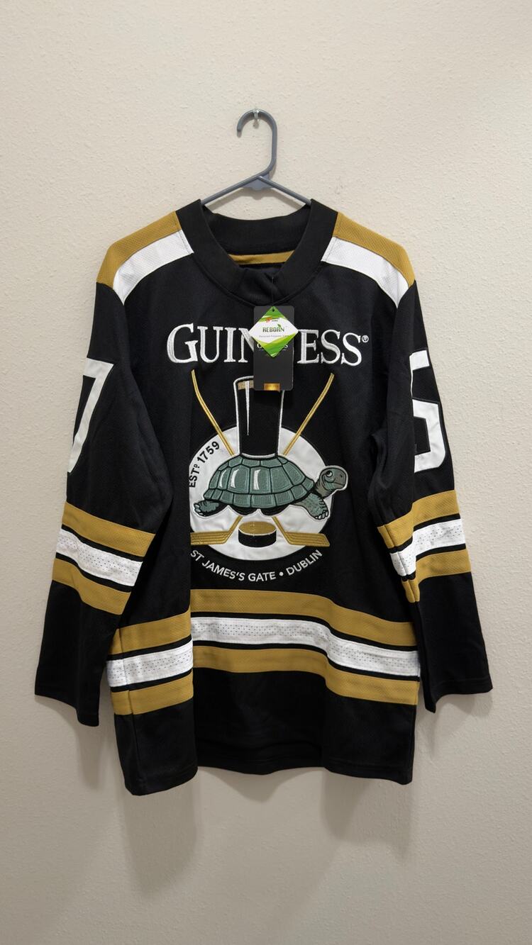 Guinness Tortoise Hockey Jersey Medium NWT St James's Gate Black